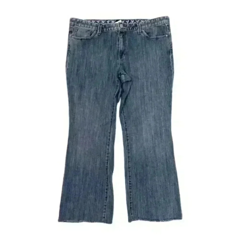 GAP Mid-Rise Straight Leg Jeans Raw Hem Light Wash Stretch Size 18R
